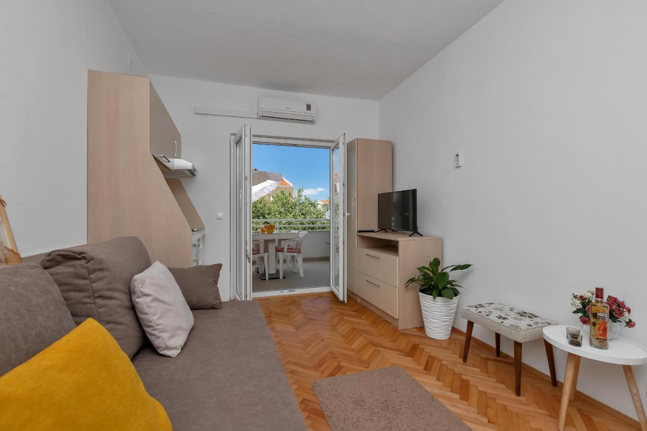 Apartments Marija Tucepi Luaran gambar