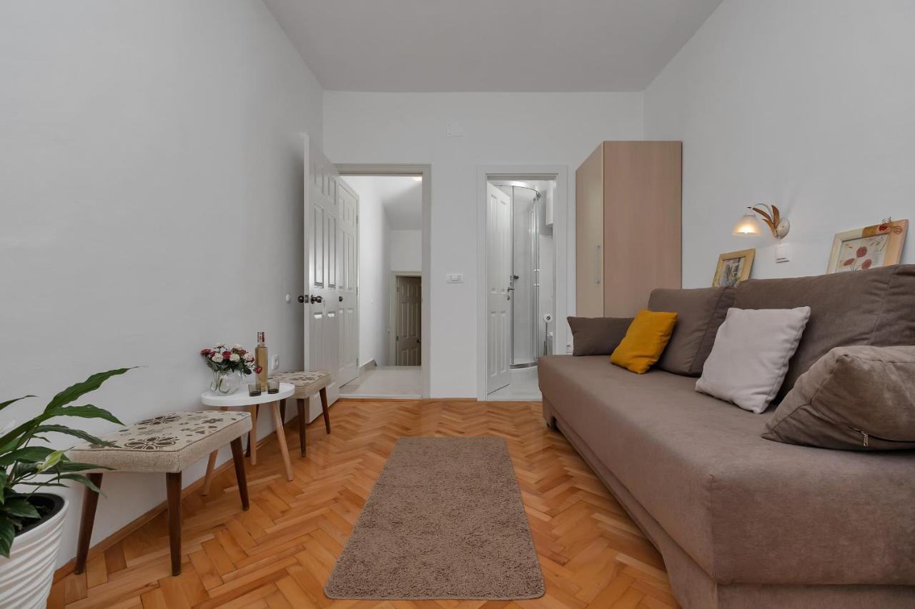 Apartments Marija Tucepi Luaran gambar