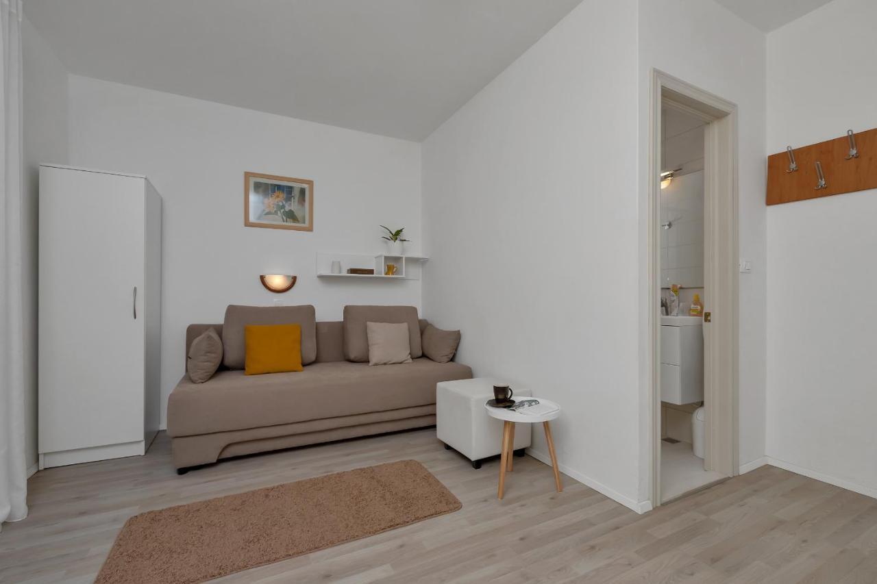 Apartments Marija Tucepi Luaran gambar