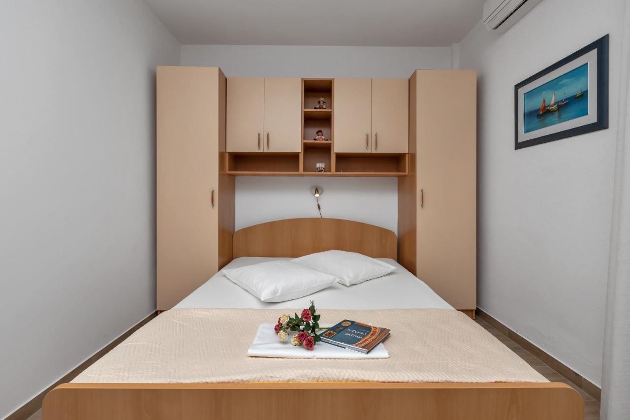 Apartments Marija Tucepi Luaran gambar