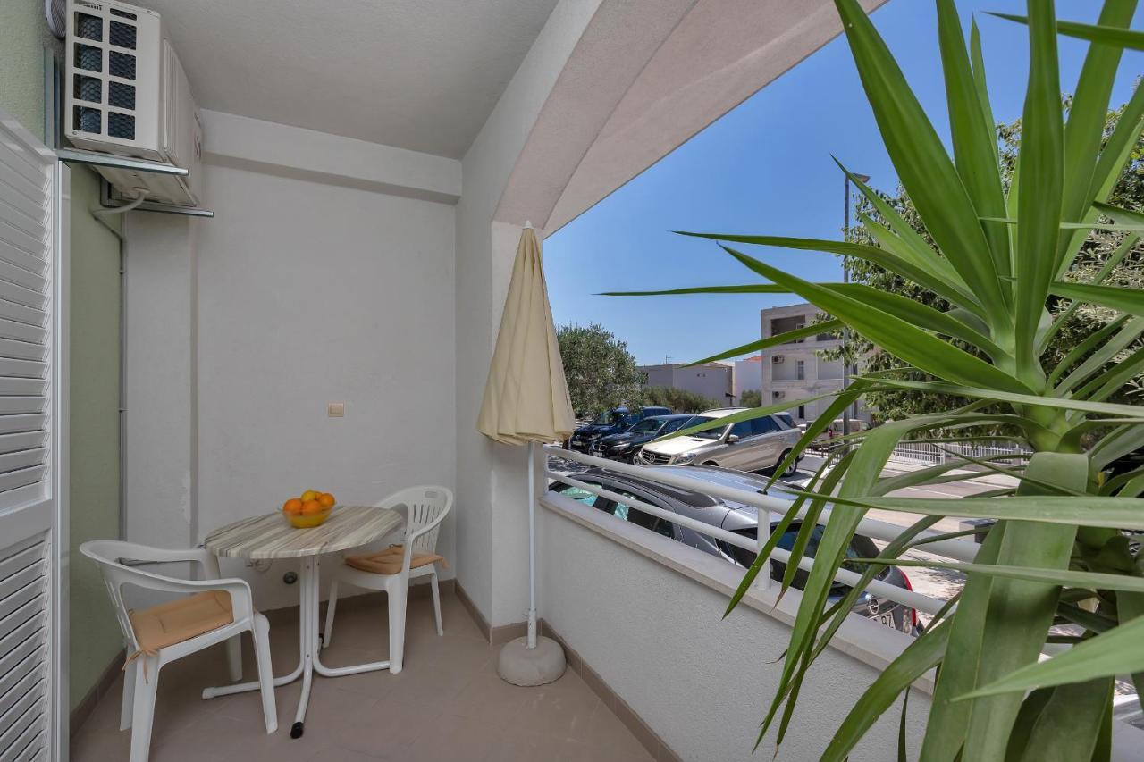 Apartments Marija Tucepi Luaran gambar