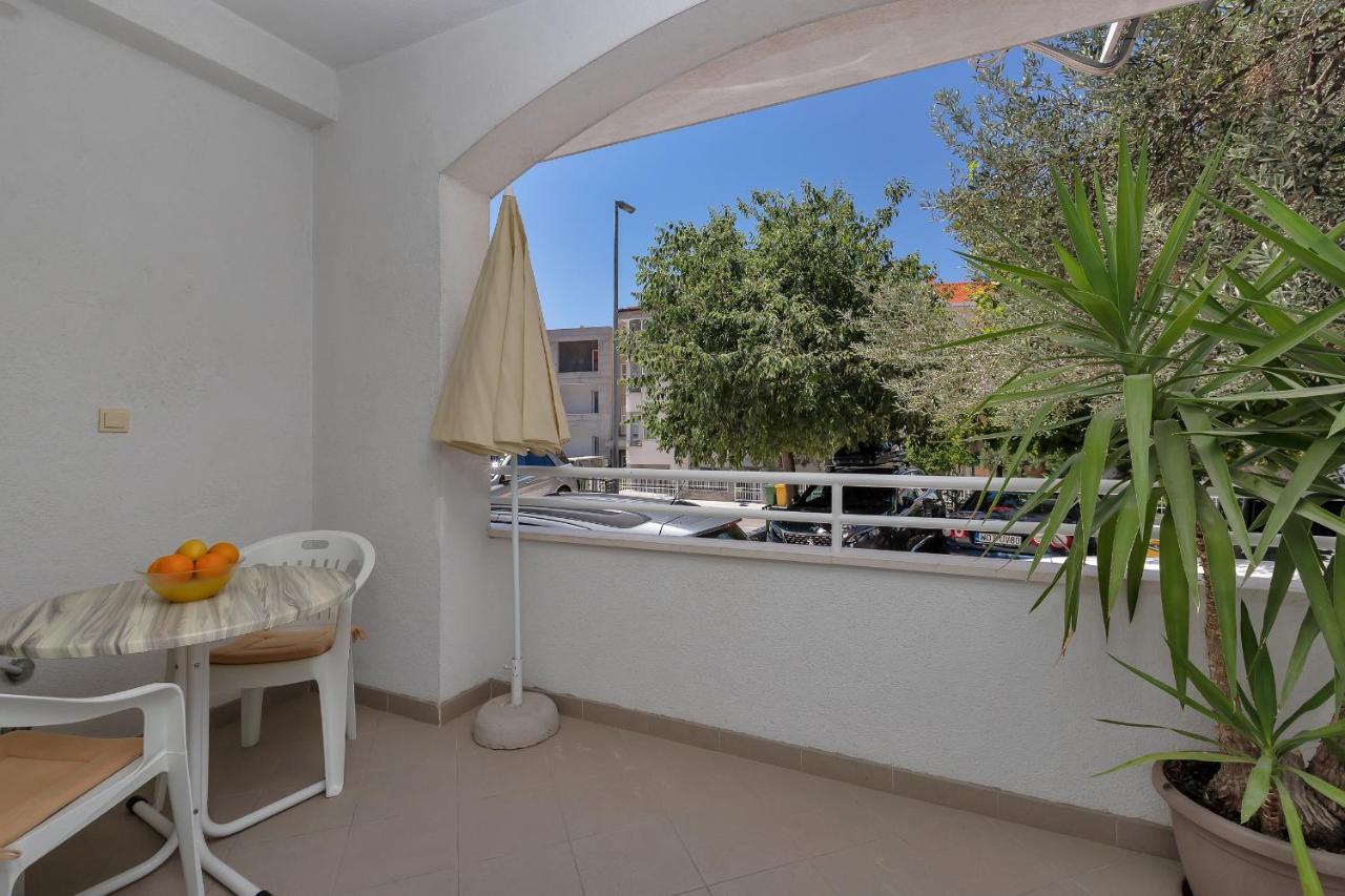Apartments Marija Tucepi Luaran gambar
