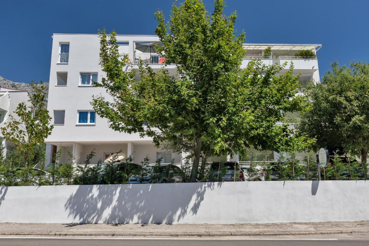 Apartments Marija Tucepi Luaran gambar